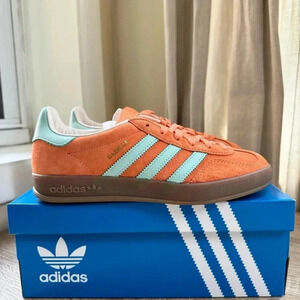New Adidas Gazelle Indoor Shoes Sneakers Easy Orange Mint Gum 5.5/6.5